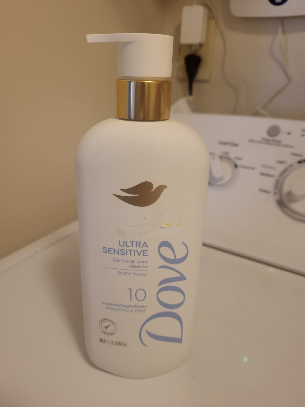 Dove Ultra Sensitive White Body Wash - Gentle, Fragrance Free